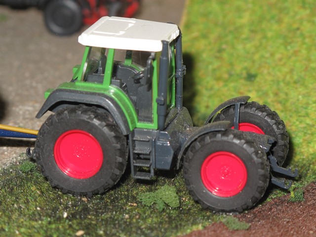 Fendt 380 GT.JPG