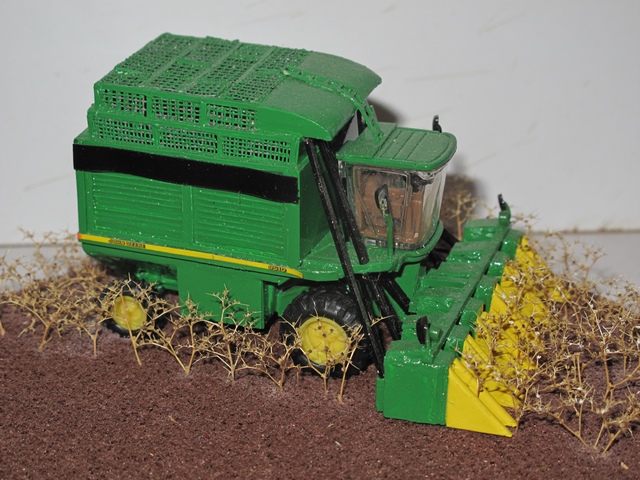 John Deere 9986 récolteuse de coton .JPG