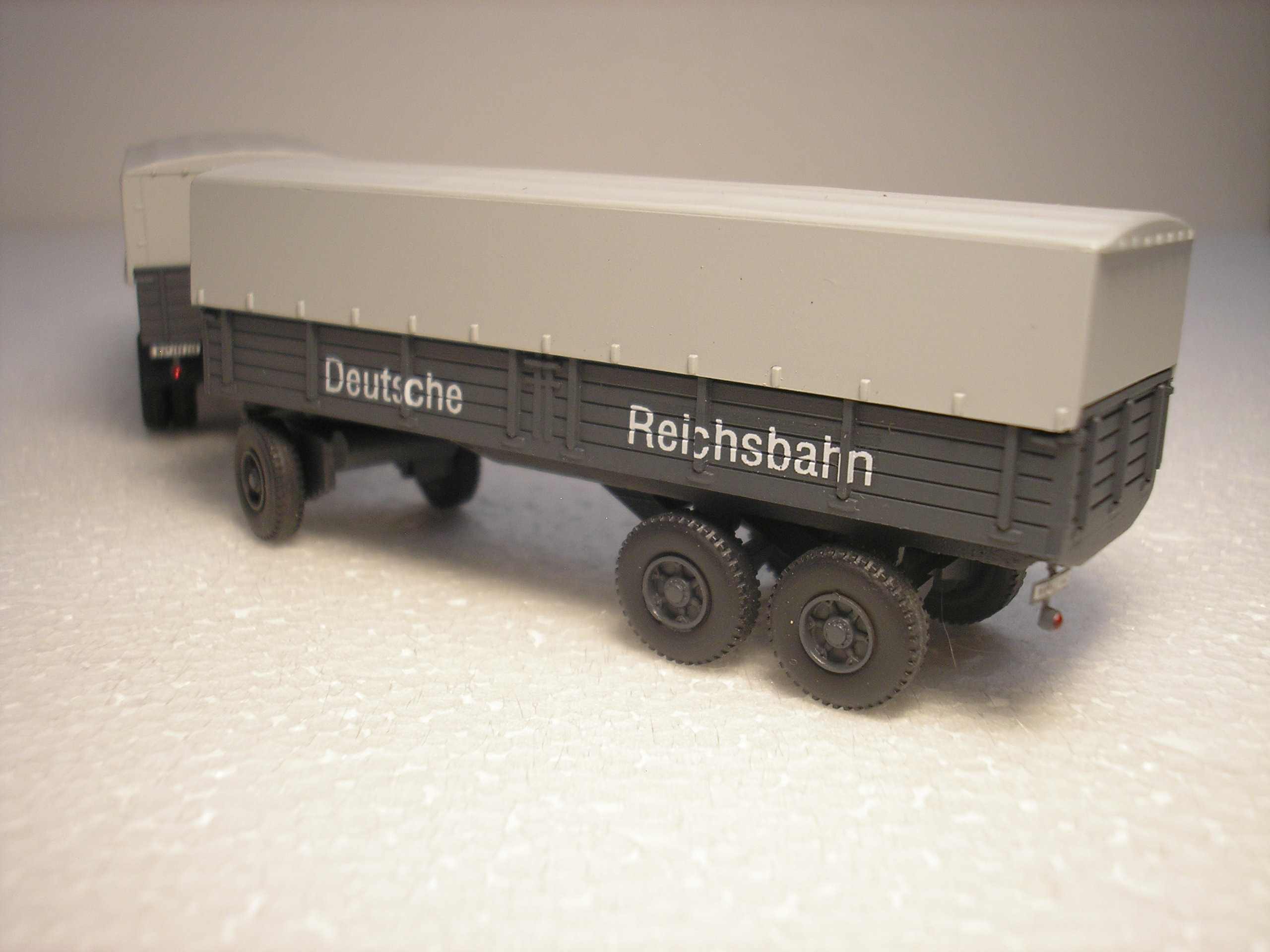Wiking DR Trailer