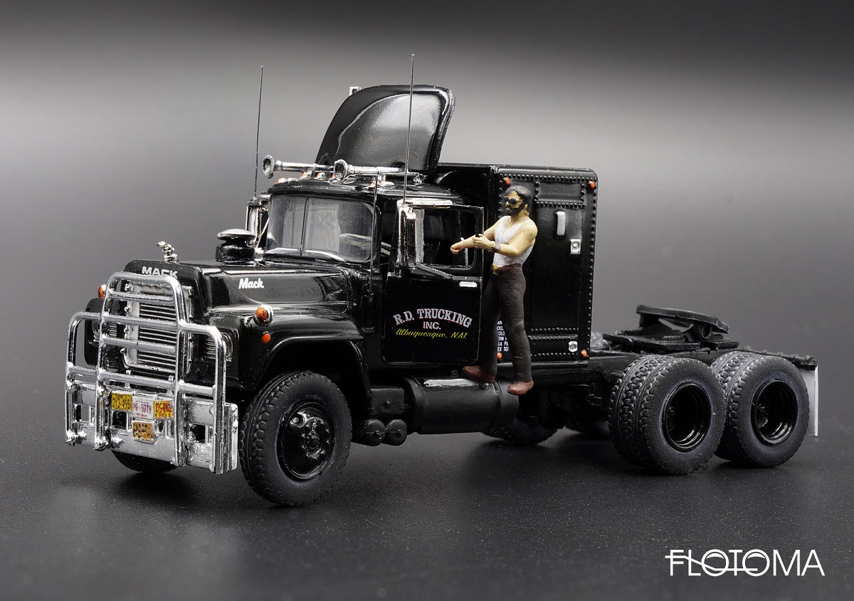 MACK_700_RS_FLOTOMA_.jpg