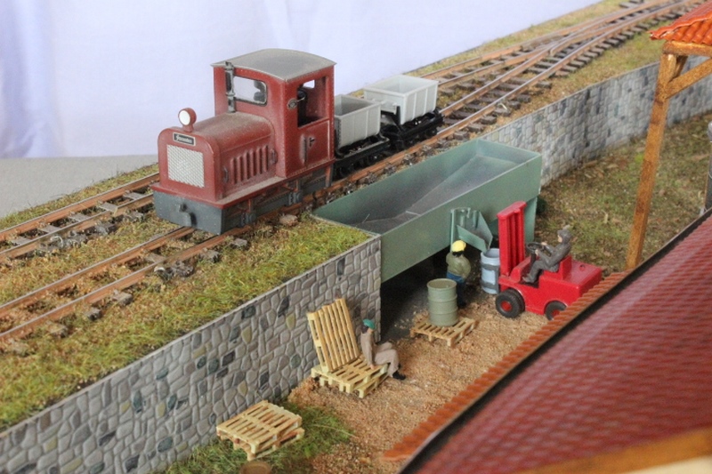 02 - 2021 03 27 déchargement des mirabelles.JPG