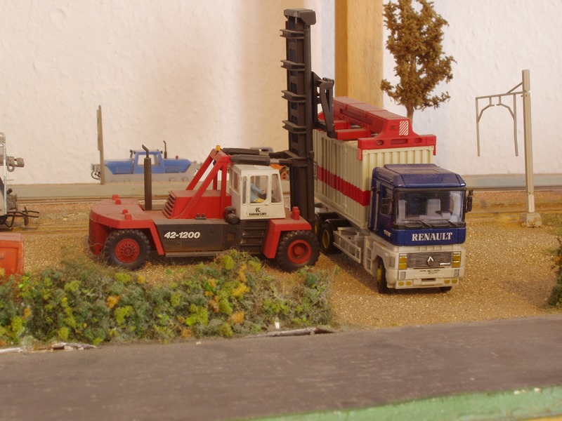 2004 04 17 006 (Copier).jpg