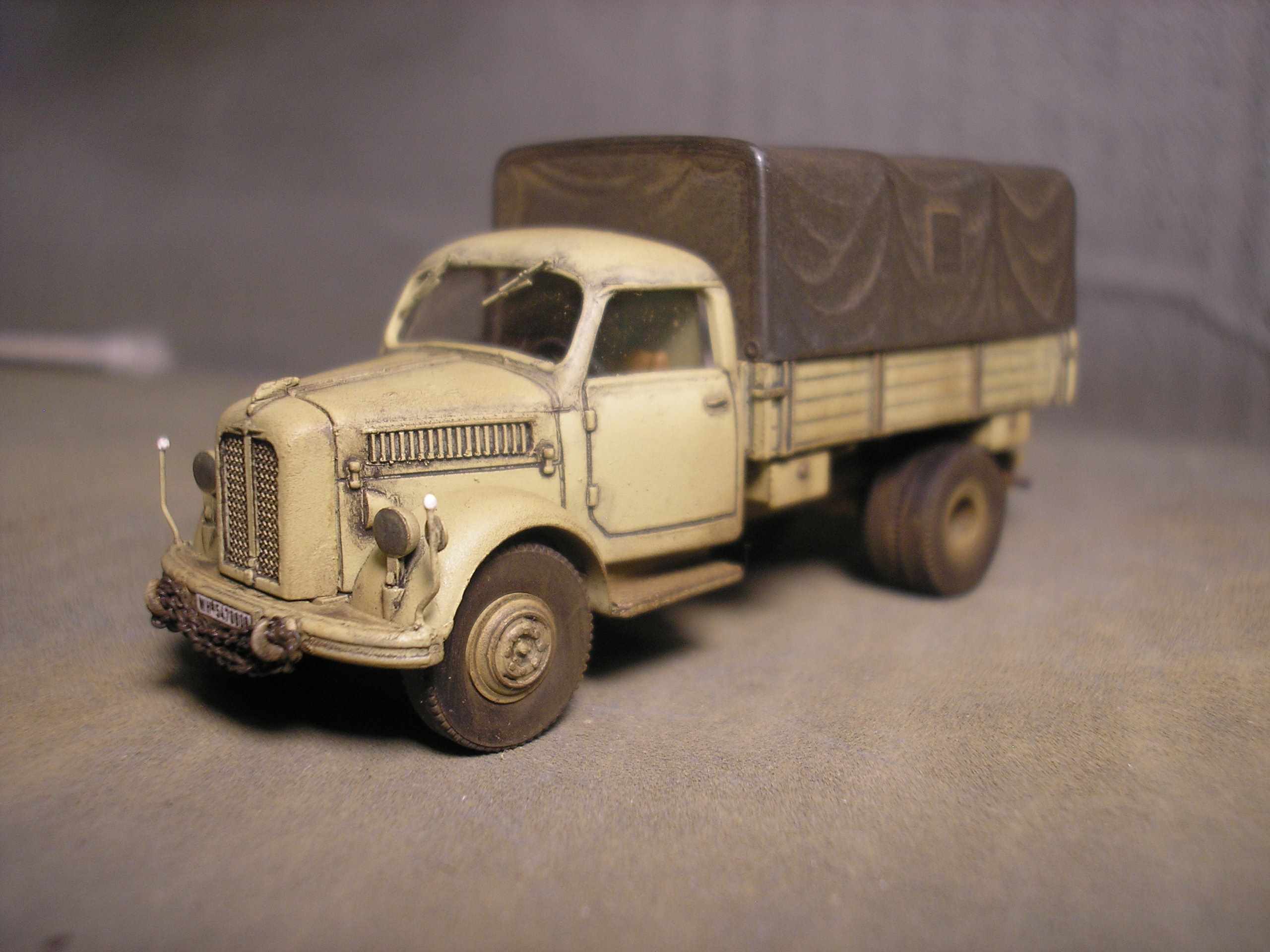 Borgward B3000 From a BREKINA B4500