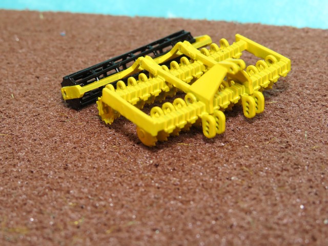 AGRISEM Disc-o-Mulch Série R .JPG