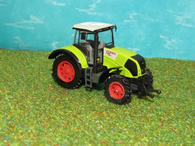 Claas Axion 850 roues étroites .JPG