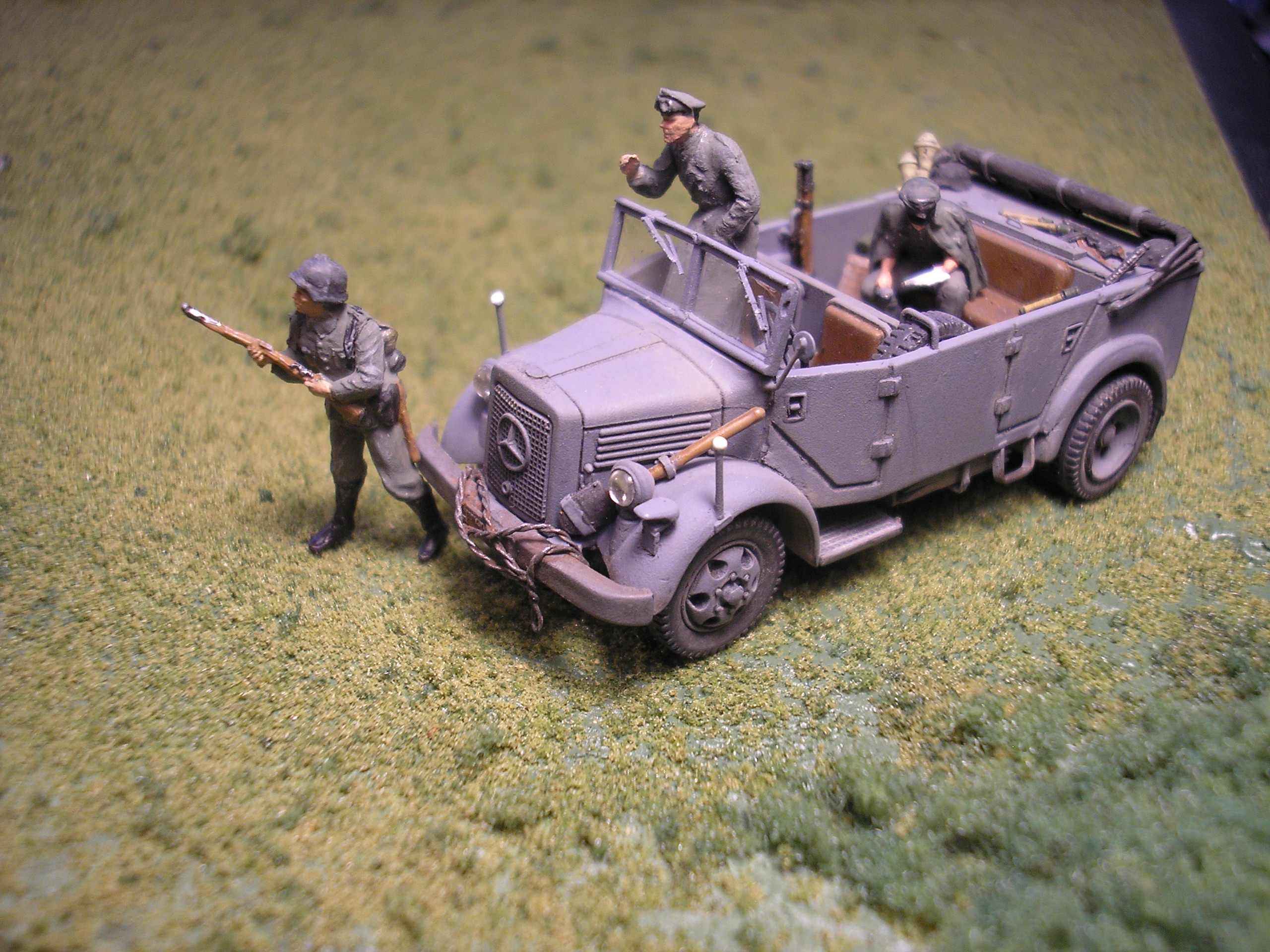 Mercedes L1500 A...Base models ROCO & HERPA