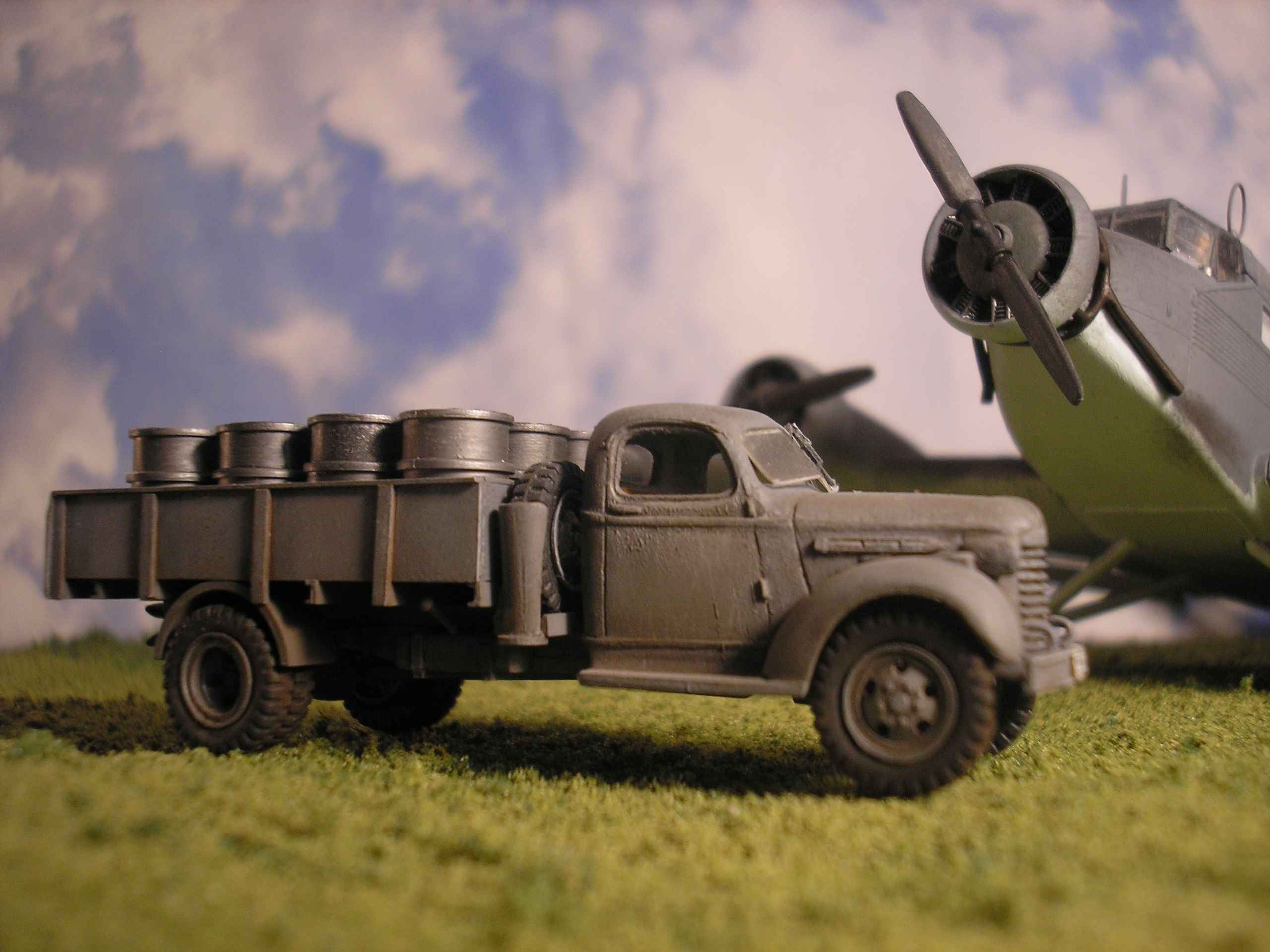 GMC AKC-353 4x4 Sylvan Scale base model in resin.