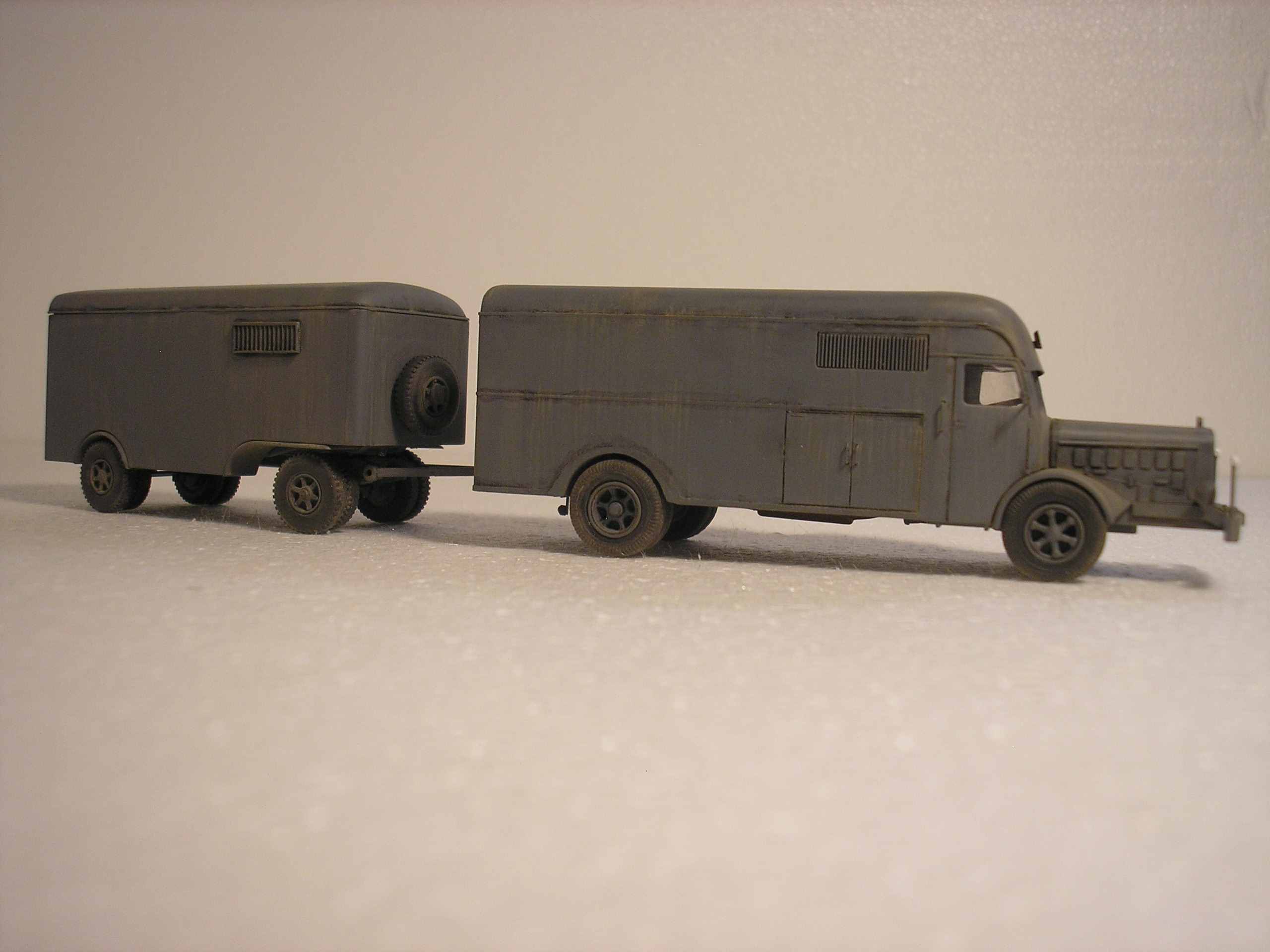 M.B. 6500 Truck/Trailer Refrigerated Transport