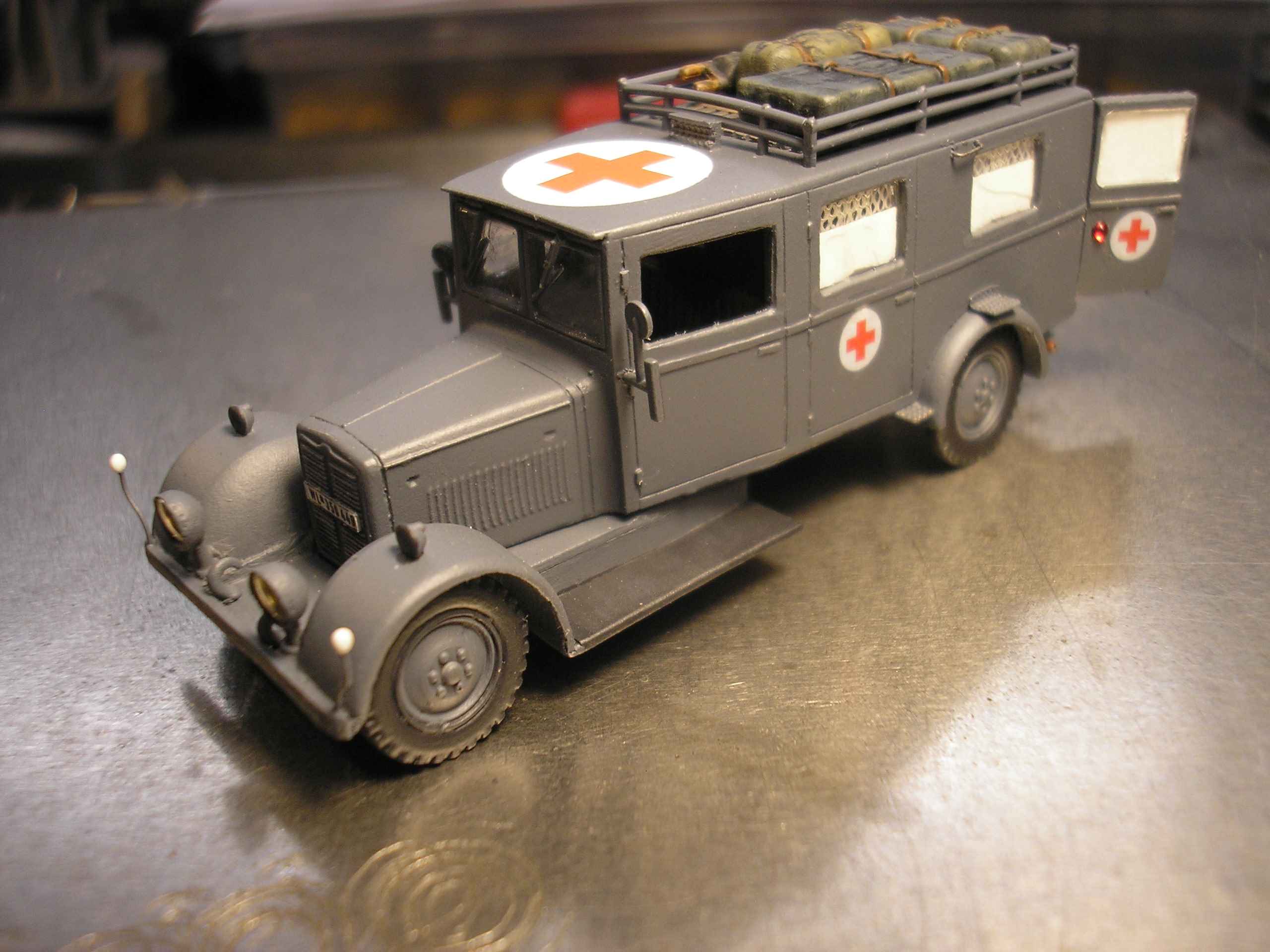 WSW Phanomen Granit 25H Ambulance