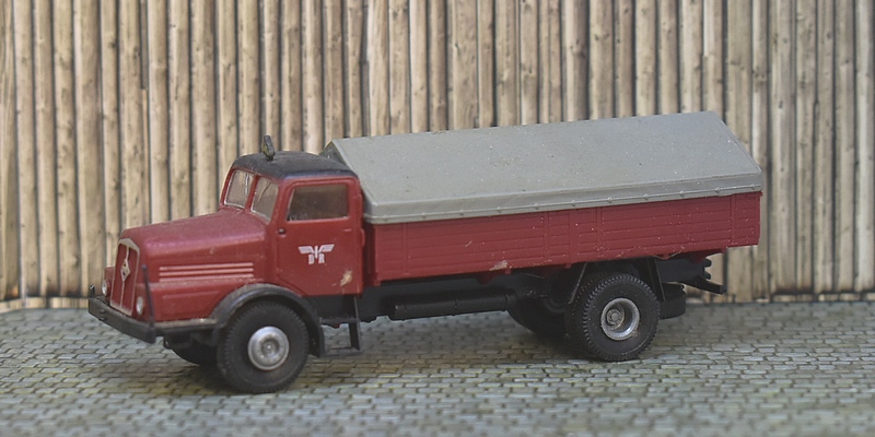 Camion de transport de la Deutsche Reichsbahn (RDA)