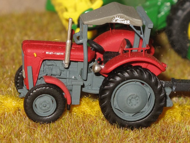 Massey Ferguson 135.JPG