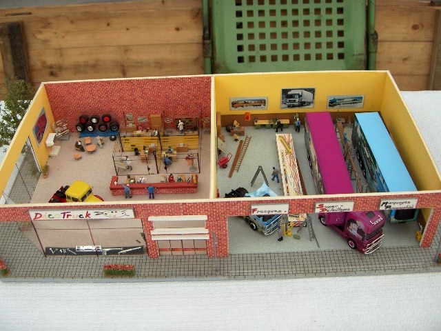 ATELIER DECO1.JPG
