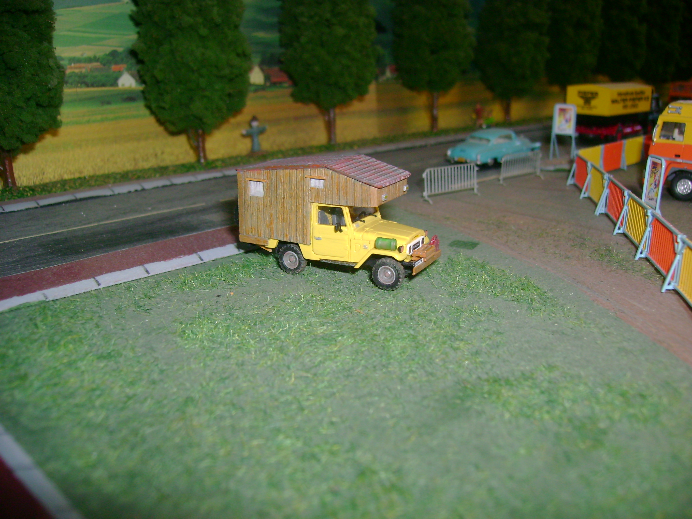 toy camping car 2010 002.jpg