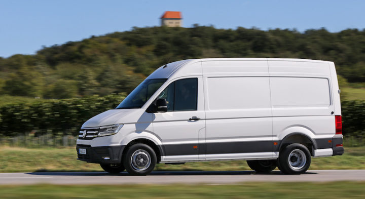 Crafter_VW_02-720x393.jpg